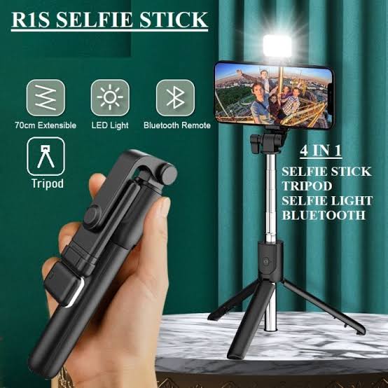 Selfie Stick With LED Light & Bluetooth button 